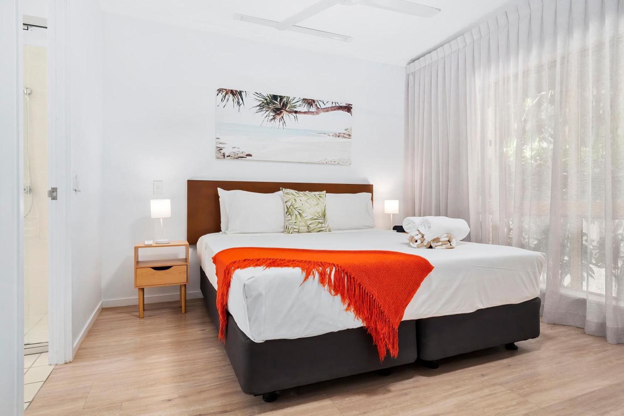 Amphora Laleuca Apartments Palm Cove Room photo